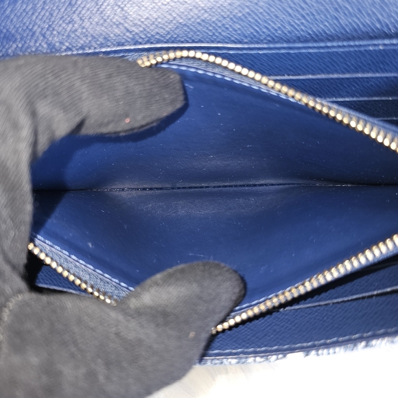 💙 **LIMITED EDITION** Louis Vuitton Denim Long Wallet 💙 - Picture 7 of 12